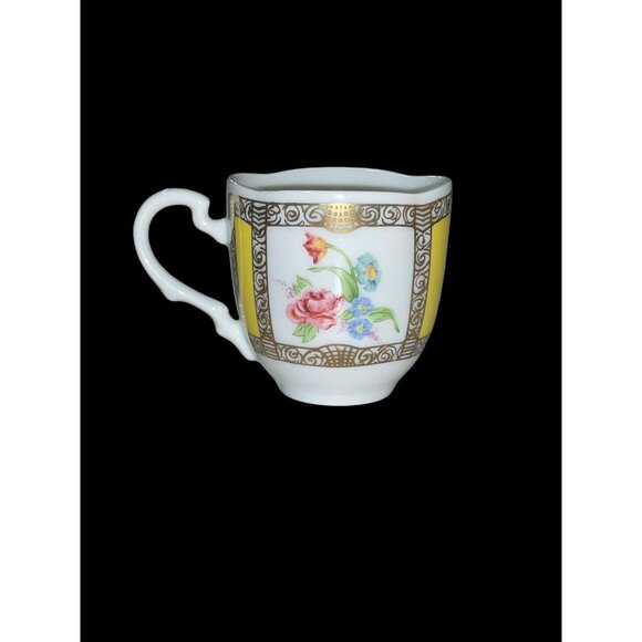 1985 Avon Tradition Cup and Saucer Collection Germany Circa 1700 - Picture 3 of 13